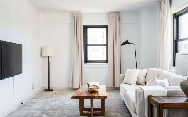Parc - Warm CWE Apts near BJC by Zencity