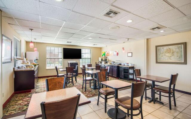 Quality Inn Bastrop