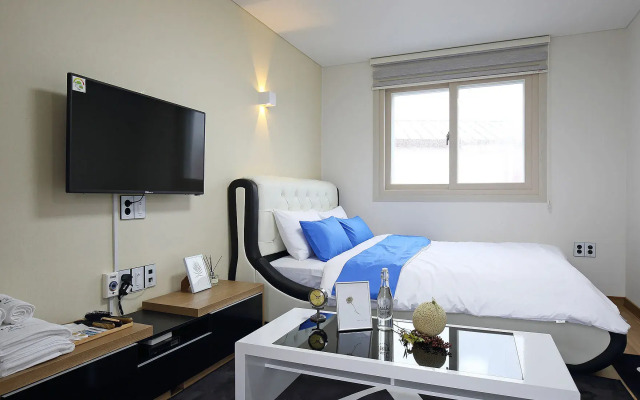 Gyeongju Sillamasil Pension One