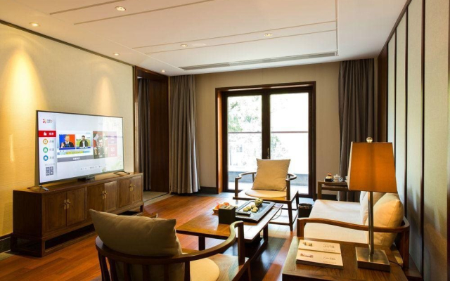 He Fu Hotel