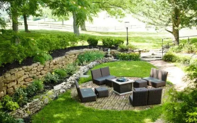 Blueberry Hill Estate