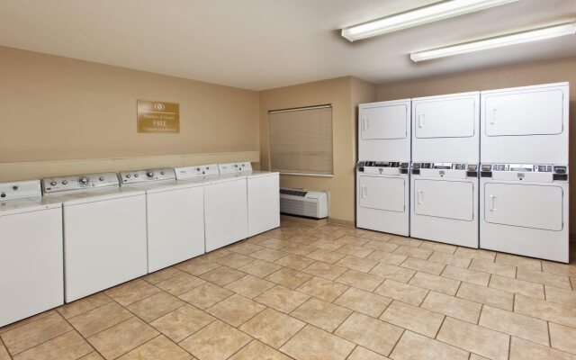 Sonesta Simply Suites Oklahoma City Airport