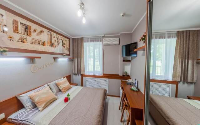 City Hotel