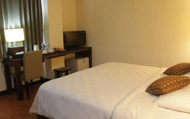 Royal Jelita Hotel