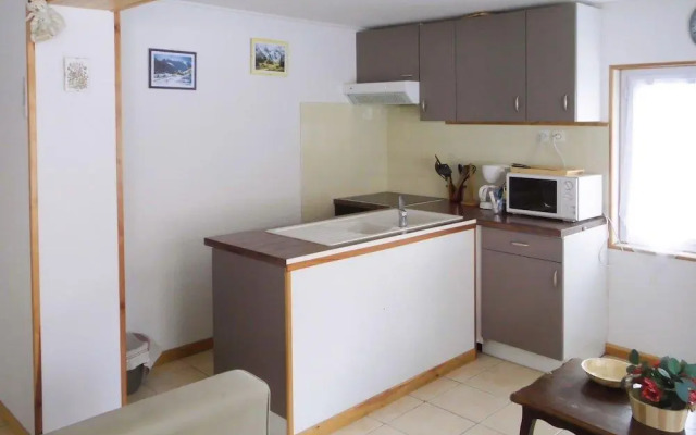 Sleek Allos Ski Chalet