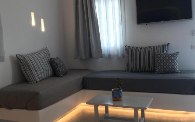 Mina Studio