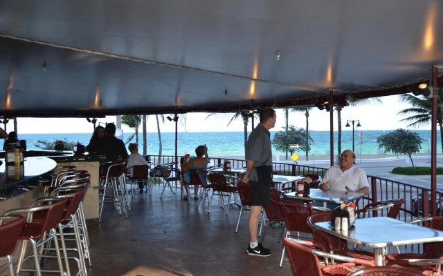 Sea Club Resort