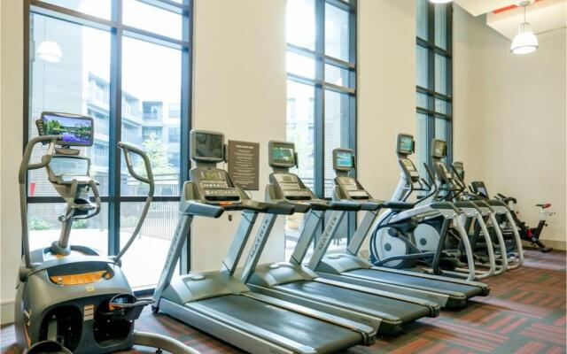 Suite Destination Downtown Austin