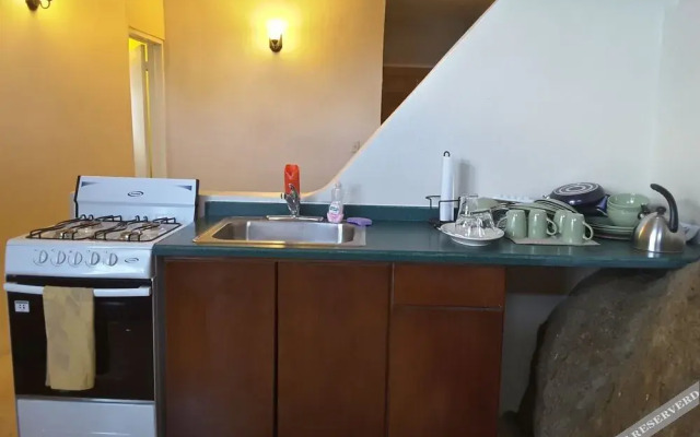 Jolly Castle Hotel