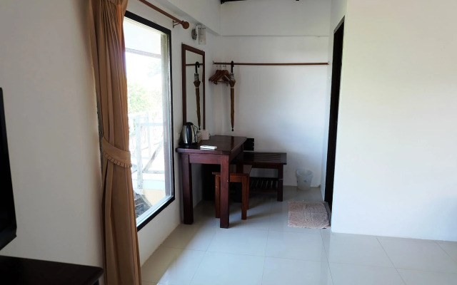 Samed Cliff Resort