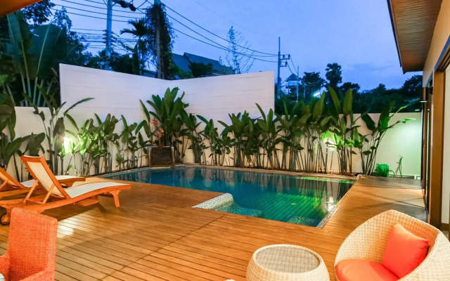 Plunge Tropical Pool Villa Balinese Style 2Bedroom