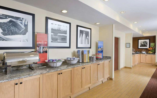 Hampton Inn Houston-Willowbrook Mall