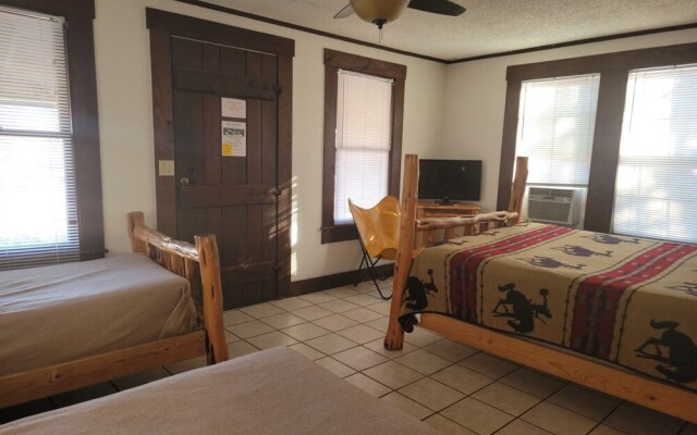 The Vaquero Motel