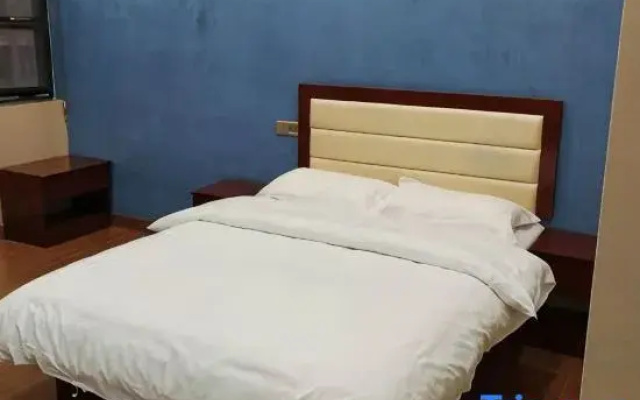 Xi County Yueke Express Hotel (Renmin Hospital)