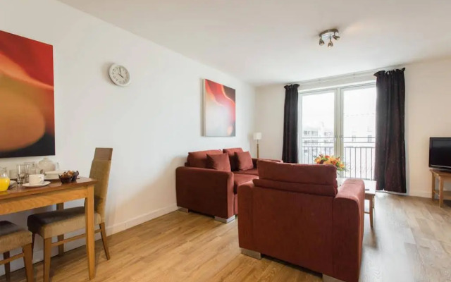 PREMIER SUITES Birmingham