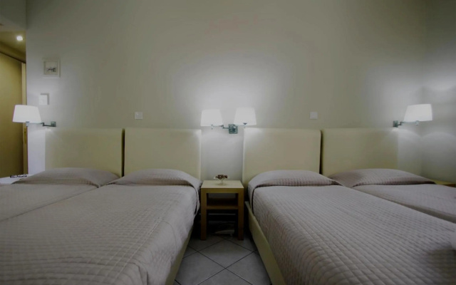 Diogenis Hotel