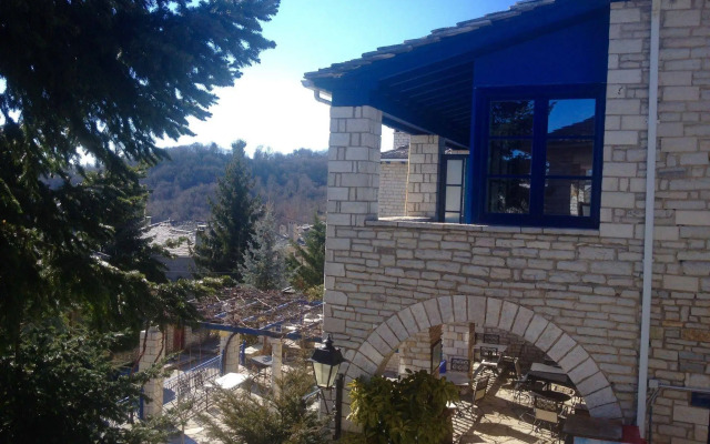 Zarkada Archontiko Hotel