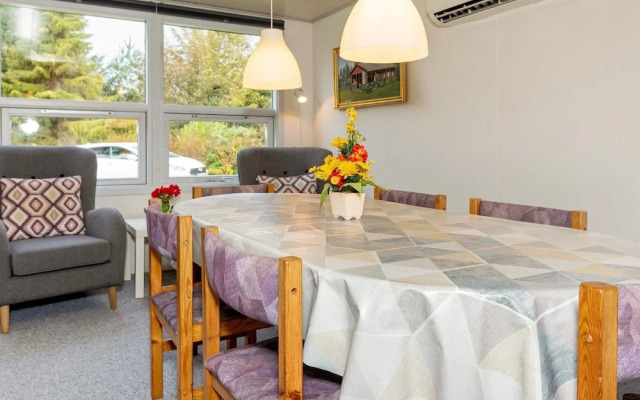 4 Star Holiday Home in Hals