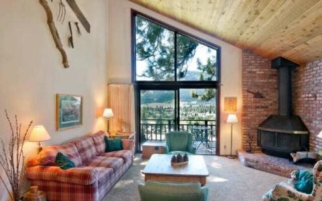 Meadow Ridge Townhomes