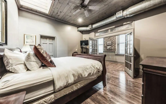 Cook Loft