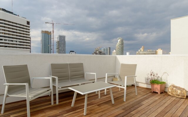 Duplex 2 bedroom with a terrace