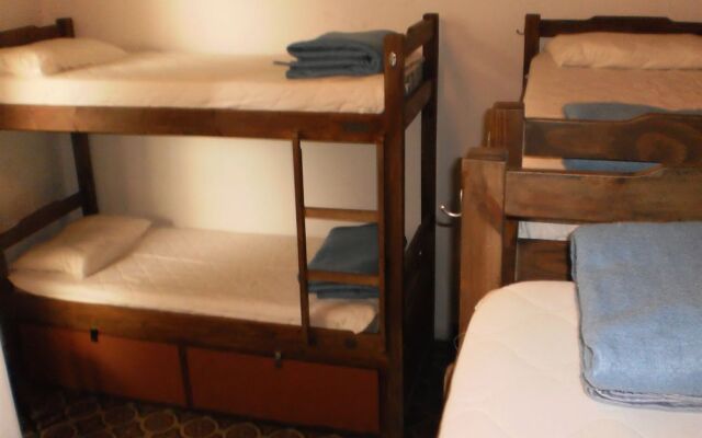Viajero Colonia Hostel