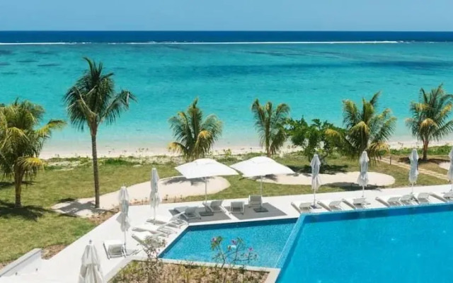 Cap Ouest Beach Apartments