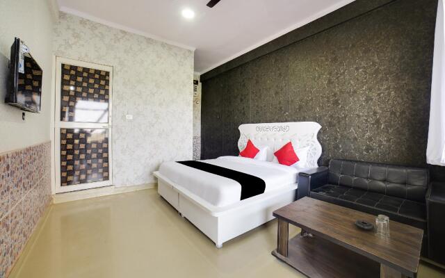 Capital O 70965 Sudhir Hotel And Banquet
