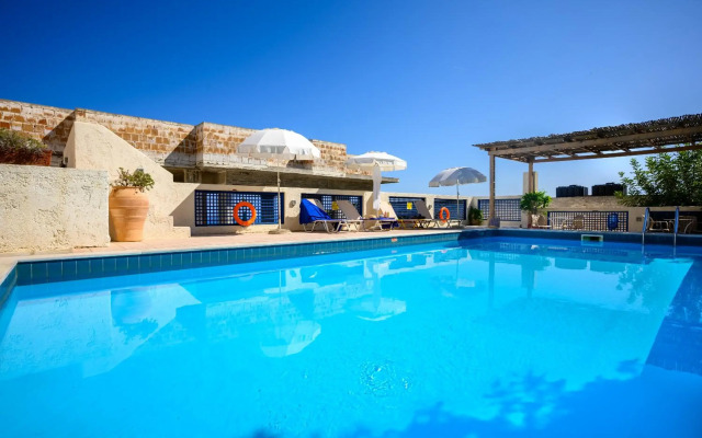 Kalimera Village