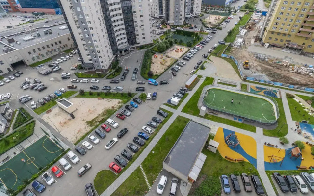 Novikov Courtyard on Engels Street 4