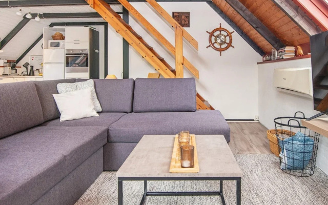 6 Person Holiday Home in Toftlund