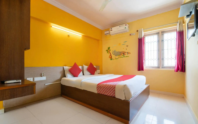 OYO 5590 Ujwal Residency