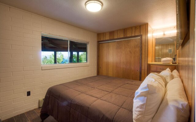 The Heights by Lake Tahoe Accommodations
