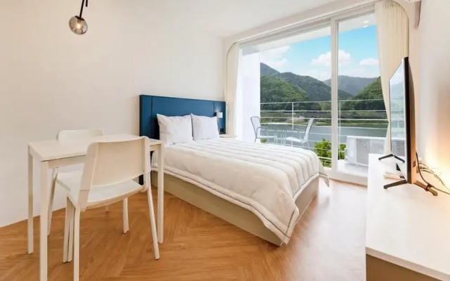 Gapyeong Rowa River View Pension