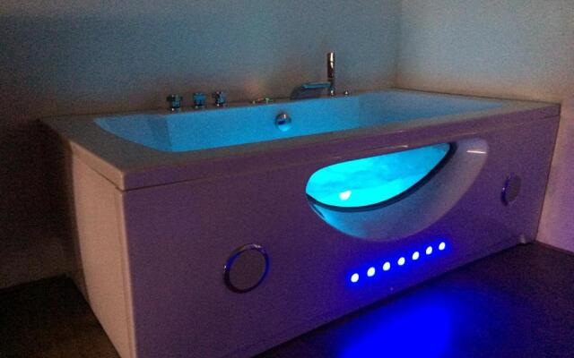 LevantoTwo bedrooms Flat with terrace