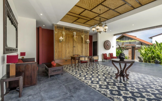 Villa Jempiring- 1BR Honeymoon Villas w Private Pool