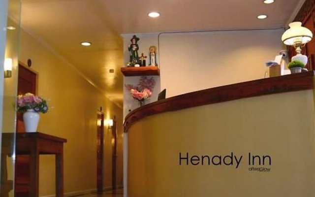 Henady Inn Annex