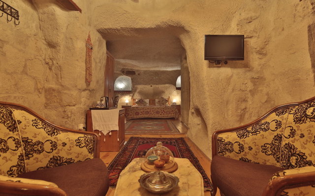 Amber Cave Suites