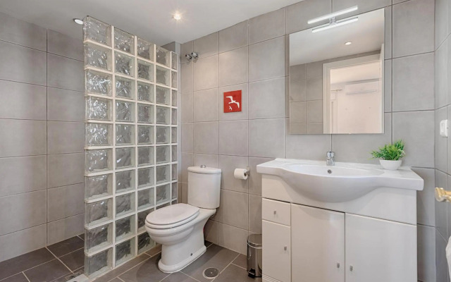 Front Sea View Apartment Estepona