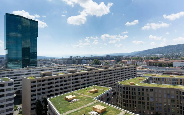 Renaissance Zürich Tower Hotel