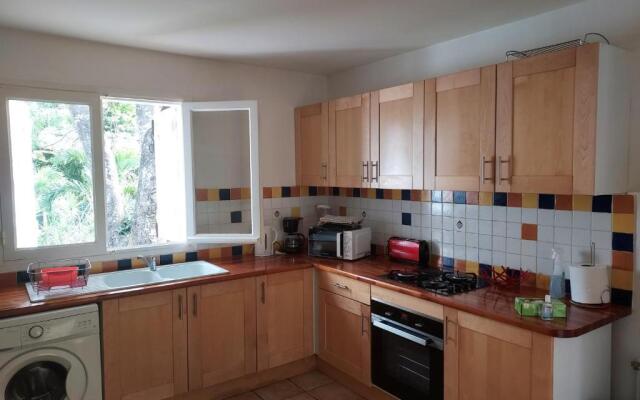 Bungalow Du Jardin Botanique De Deshaies