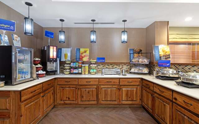 Best Western Colonial Inn