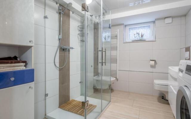 ID 3234 - Nice Private Apartment