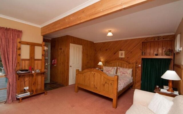 Blue Johanna Cottages