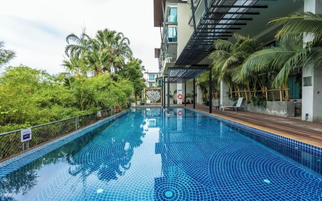 Luxury Everything Walking Distance c112