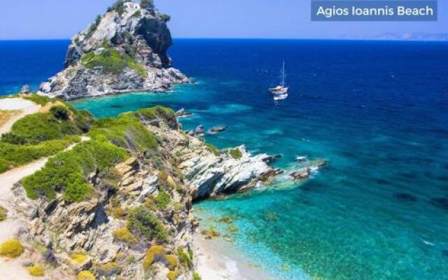 Alexandra Metoxi Skopelos