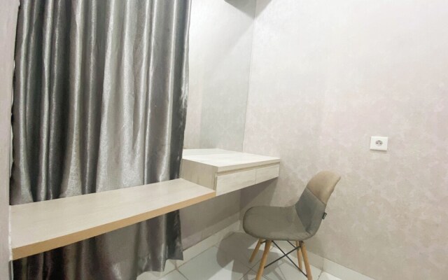 Elegant And Homey Studio At Amartha View Apartment