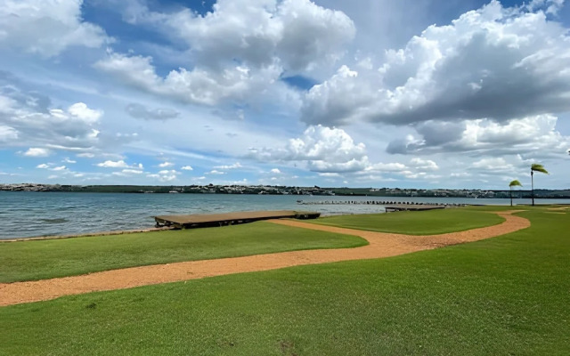 360 Brisas do Lago by Ozped