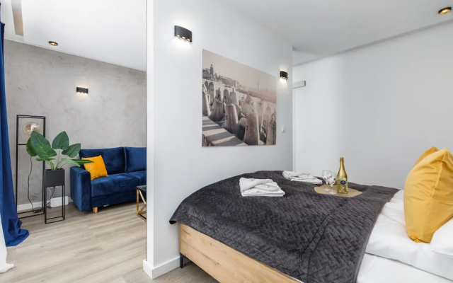 Rozana Zieleniewo Apartment By Renters