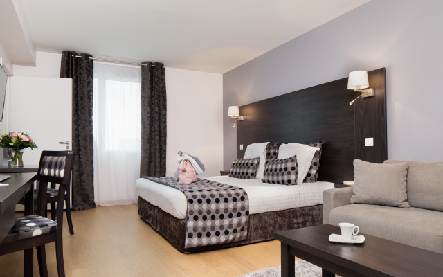 Seven Urban Suites Nantes Centre